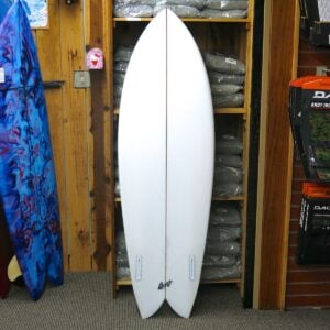 GURU TWINFIN 5'8" RED DART - Image 3