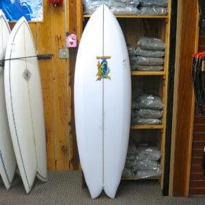 QUAD FISH 5' 8" CLEAR SANDED - Image 1
